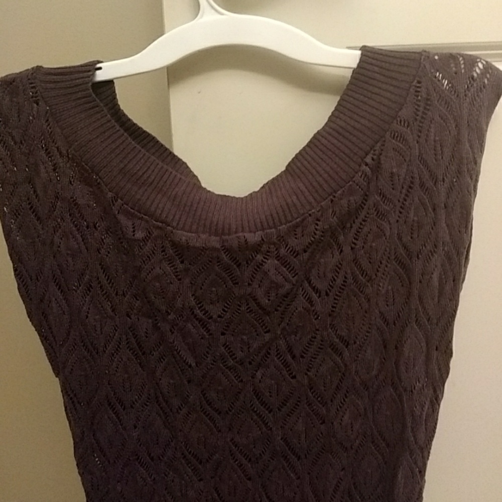 Oversized sleeveless